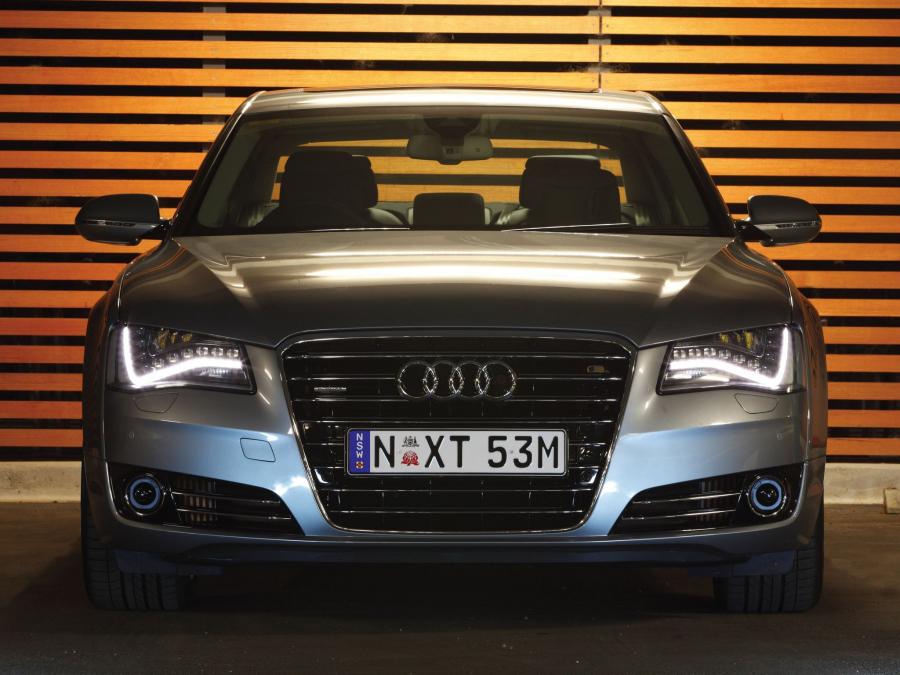  Audi A8 3.0 TDI Quattro (D4) 2010 года  (AU) (фото 9 из 9)